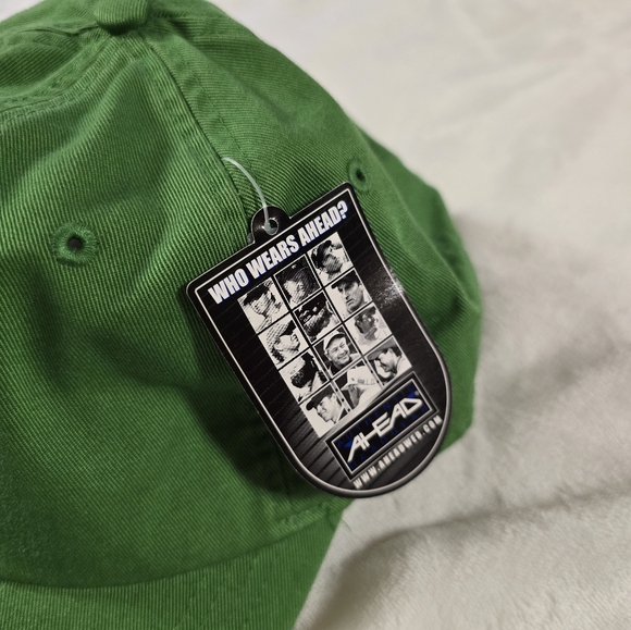 Irish four-leaf clover hat, new with tags - Picture 2 of 5